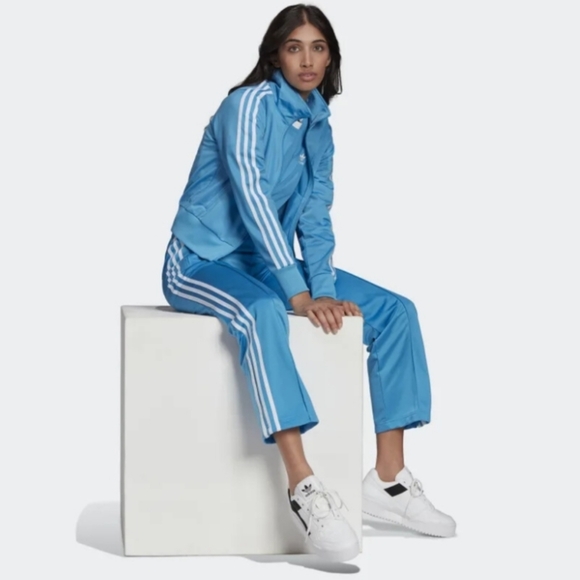 adidas Pants - Adidas Originals Adicolor Classic Firebird Track Suit In Sky Rush Size S/M